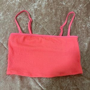 The straps come off if you want them like that